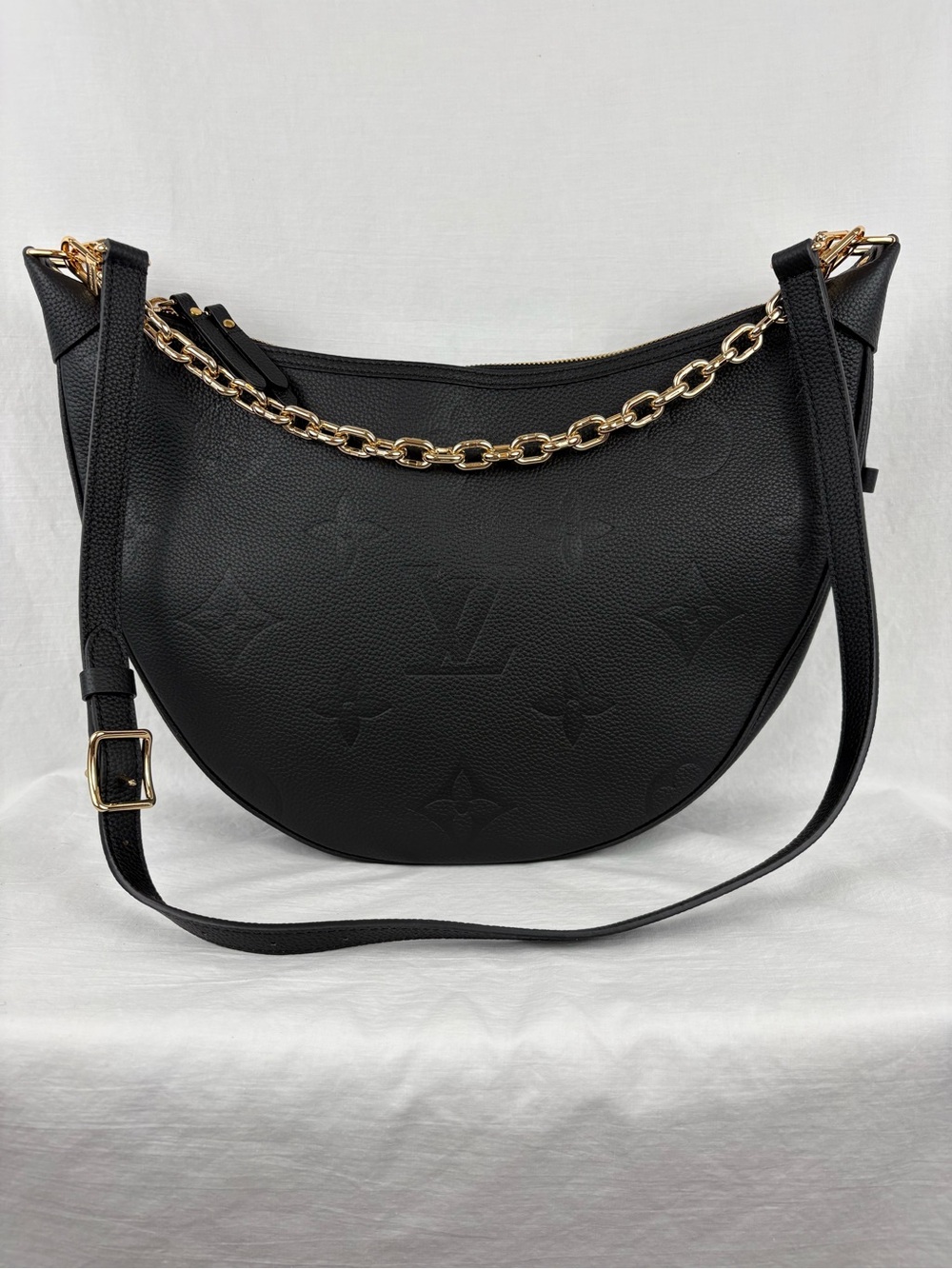 Louis Vuitton Loop Hobo Black Monogram Empreinte Leather Bag
